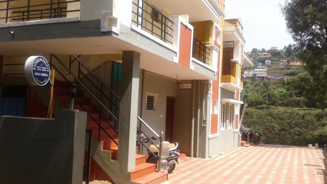 Rainbow Palace Apartman Ooty Kültér fotó