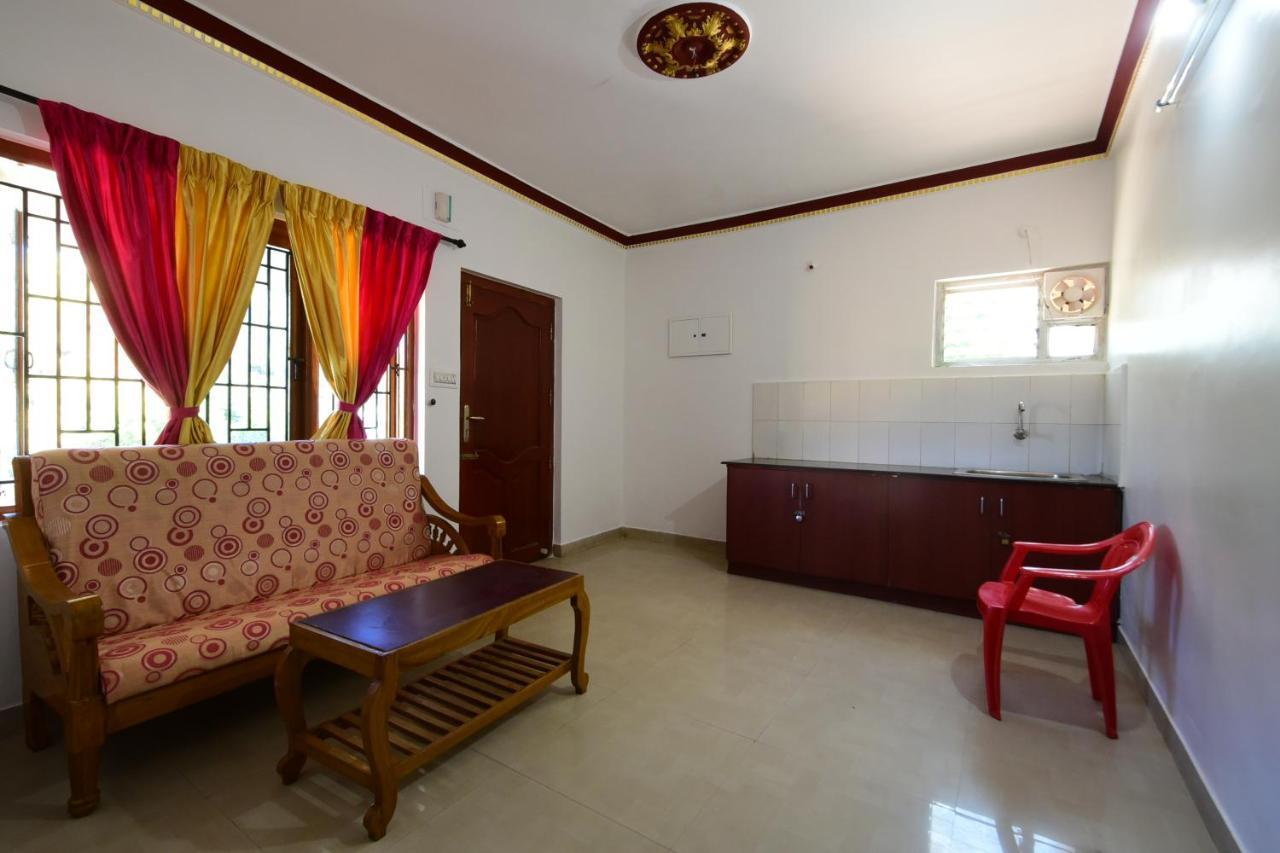 Rainbow Palace Apartman Ooty Kültér fotó